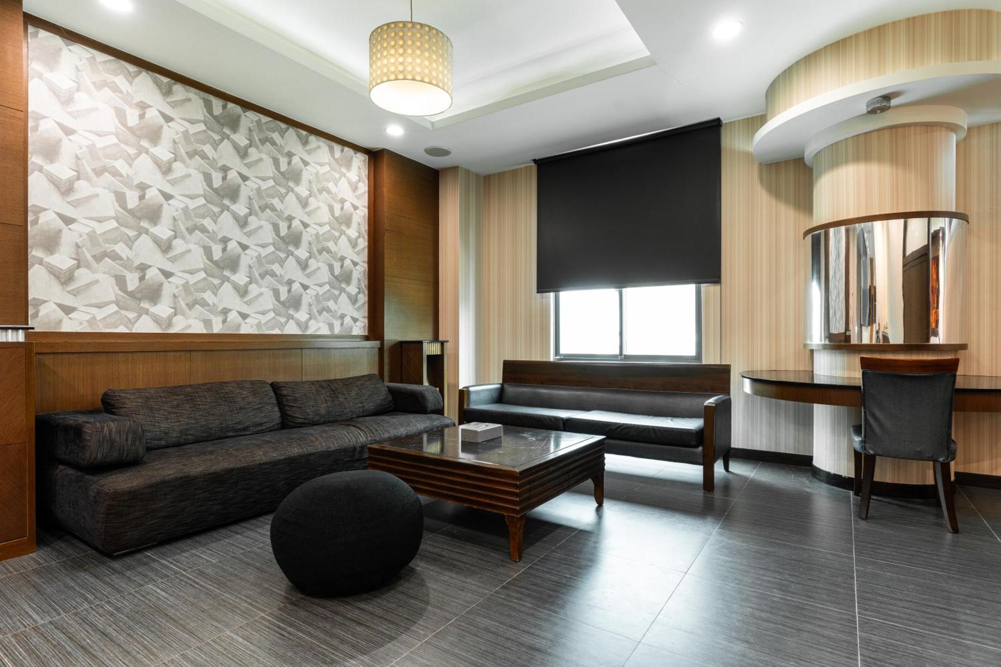 Ohya Chain Boutique Motel-Xinying Bagian luar foto