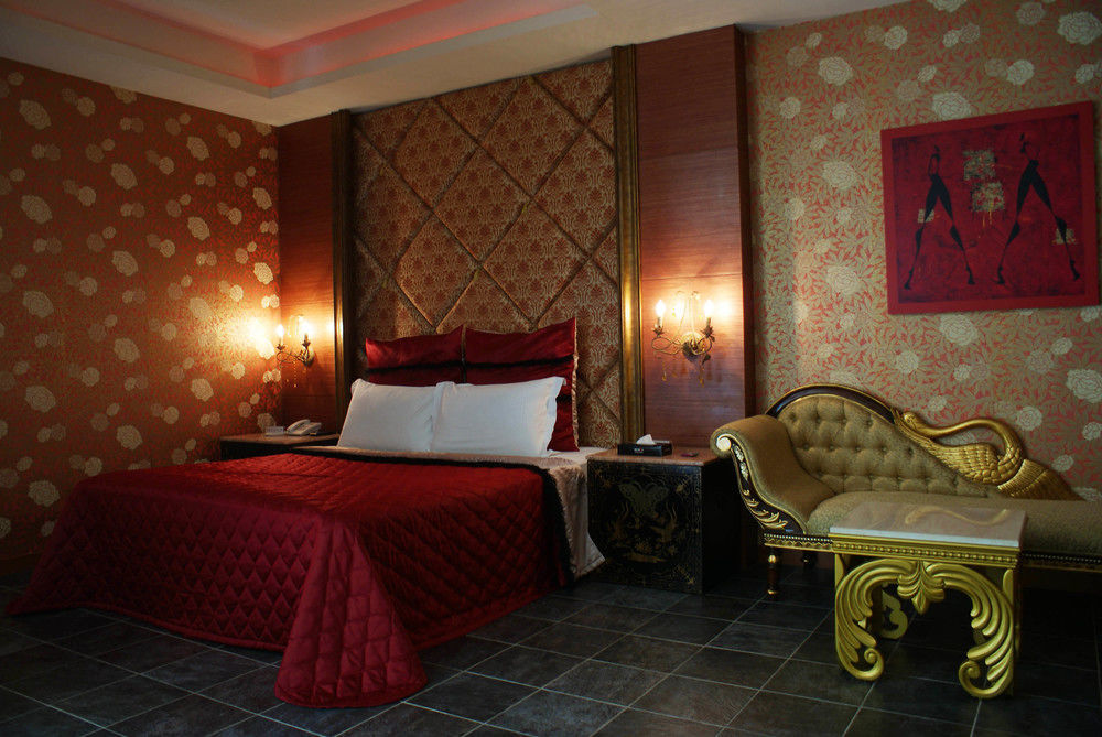 Ohya Chain Boutique Motel-Xinying Bagian luar foto